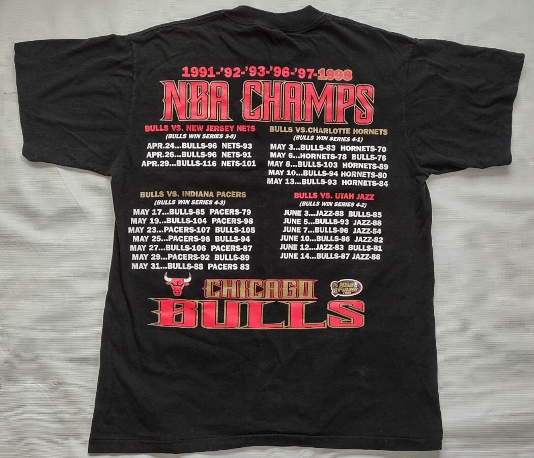 NIKE CHICAGO BULLS USA リバーシブル ヴィンテージ 当時物 NIKE CHICAGO BULLS USA リバーシブル ヴィンテージ 当時物