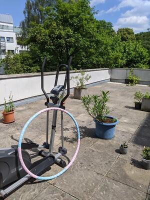 crosstrainer gebraucht kettler und Hulla Hop Reifen 