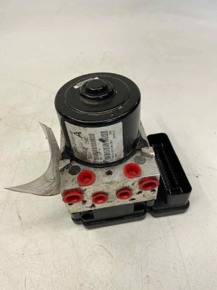 2014-2015 Ford Explorer Anti-Lock Brake Pump Assembly W/o Adaptive Cruise OEM - Image 3 of 4