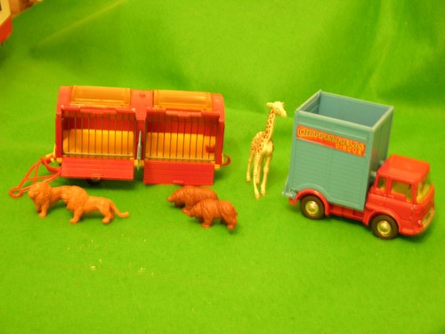 BRITAINS CHIPPERFIELD CIRCUS SAMMLUNG - Bild 1 von 8