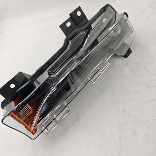 Front Fog Light Right Side for Tesla Model 3 2017-2023 / Model Y 2020-2024 - Picture 5 of 9