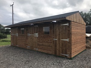 Wooden Stables Mobile Shelter Horse Stables 30x12 Field Shelter Mobile Or Static Ebay