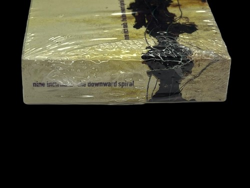 SEALED, Nine Inch Nails – The Downward Spiral, Audio Cassette, US, 1994 - Picture 6 of 6