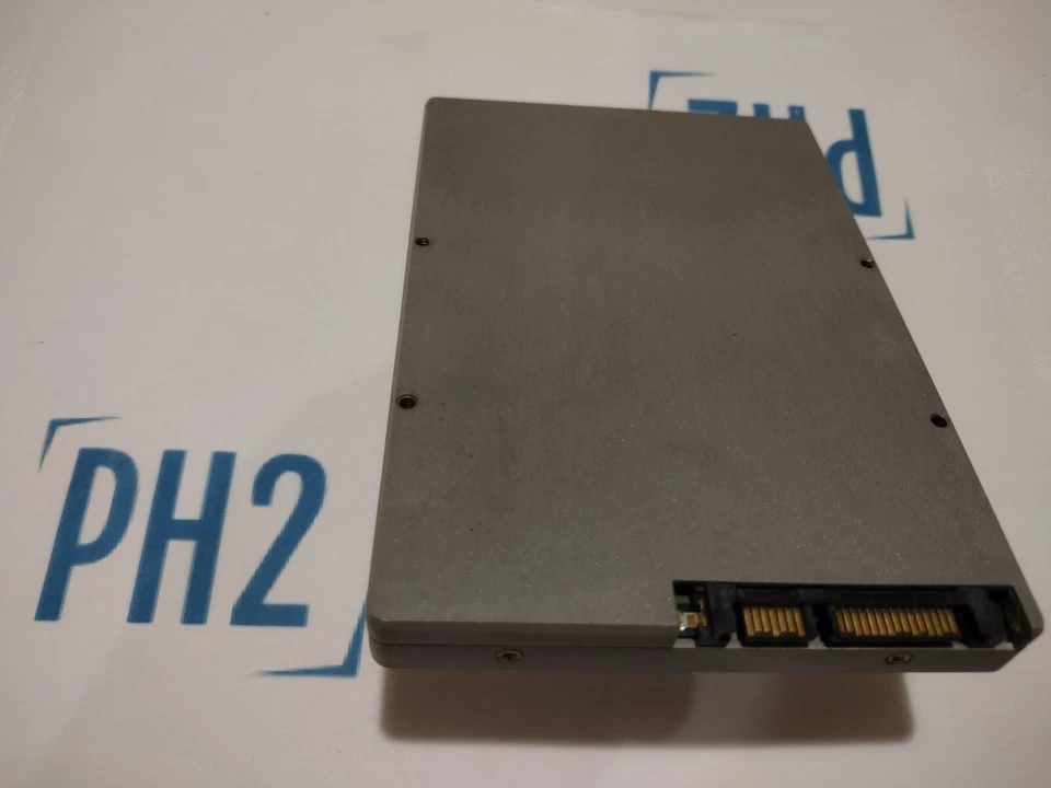 Samsung MZ-3S91000/0C3 MZ3S9100XAB4 EMC:118032713 100GB 3.5" 6Gbp/s SATA 520BPS - Image 3 of 3