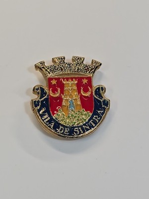 Vila de Sintra Coat of Arms & Crest Travel Souvenir Lapel Pin Portugal