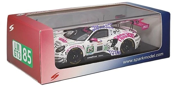 Spark S9302 Porsche 911 GT3 R #85 'Iron Dames' LMGT3 Le Mans 2025 - 1/43 Scale - Image 4 of 4