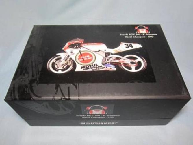 MINICHAMPS 1/12 Suzuki RGV 500 K. Schwantz World Champion Diecast MINICHAMPS 1/12 Suzuki RGV 500 K. Schwantz World Champion Diecast