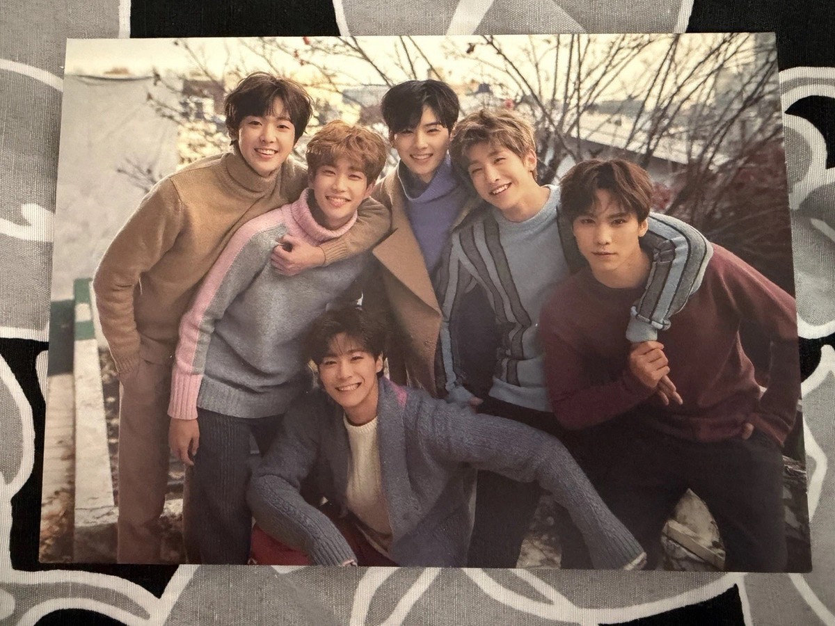 ASTRO Makestar 'Wanna Be Your Star' - Limited Edition Photobook +