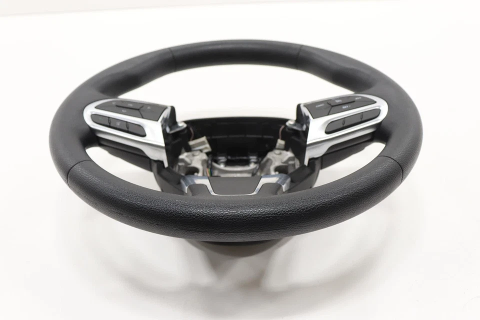 2020 - 2022 CHRYSLER VOYAGER STEERING WHEEL W/ SWITCH BUTTON OEM 6MJ811X9AA - Image 2 of 4