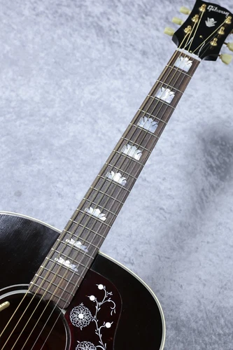 Gibson J-150 Noel Gallagher Safe delivery from Japan