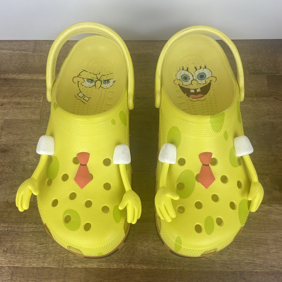 mens spongebob crocs