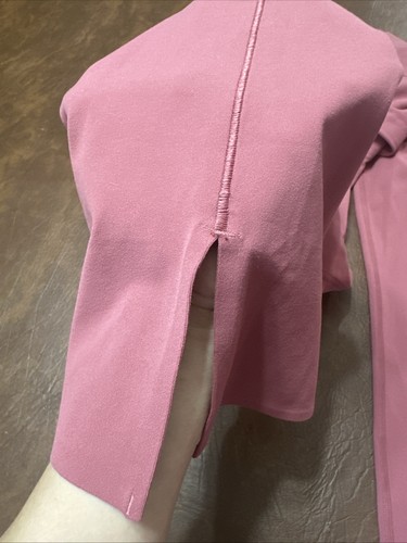 NWOT Athleta Pink Transcend Crop Straight Leg Workout At leisure Pants M - Picture 2 of 7