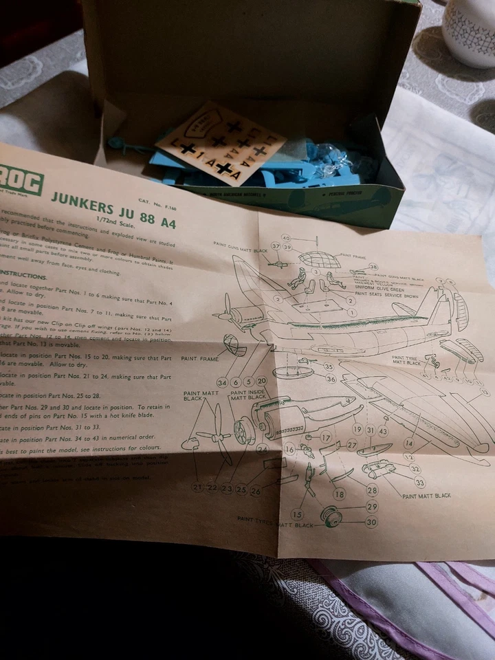 Frog F160 JUNKERS JU/88  MODELLINO AEREO 1/72 1964 - Immagine 3 di 4