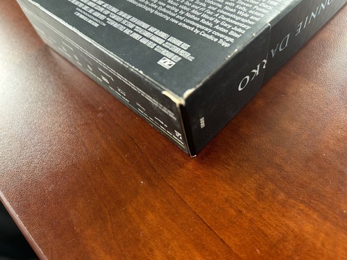 Donnie Darko Arrow LIMITED EDITION Blu-Ray Set w/ Booklet Hardback Case RARE OOP - Picture 4 of 6