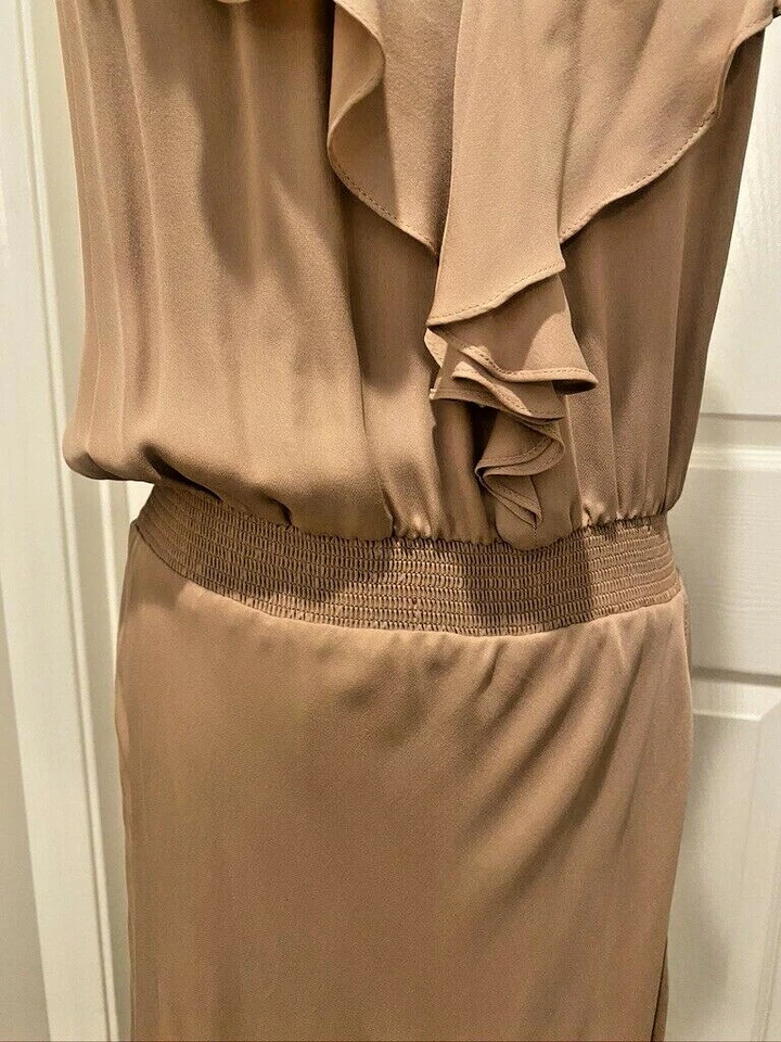   Maxi Vestido Haute Hippie Malva Volantes Delantero Seda $625.00 Talla M-NUEVO CON ETIQUETAS Foto 3 de 4