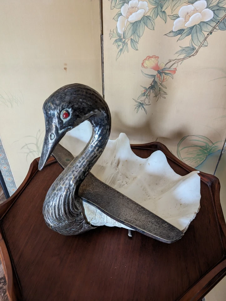 Mid Century Italian BRONZE GABRIELLA BINAZZI SWAN Giant Clam Shell Sculpture - Image 3 of 4