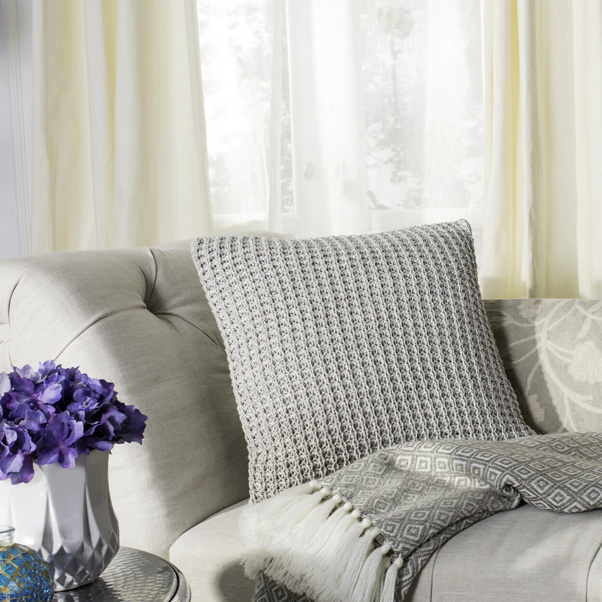 Grey knit pillow top