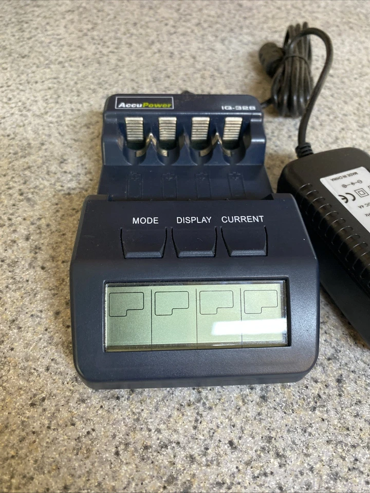 IQ-328 AA & AAA Smart LCD Battery Charger / Tester / Analyser - Image 2 of 4