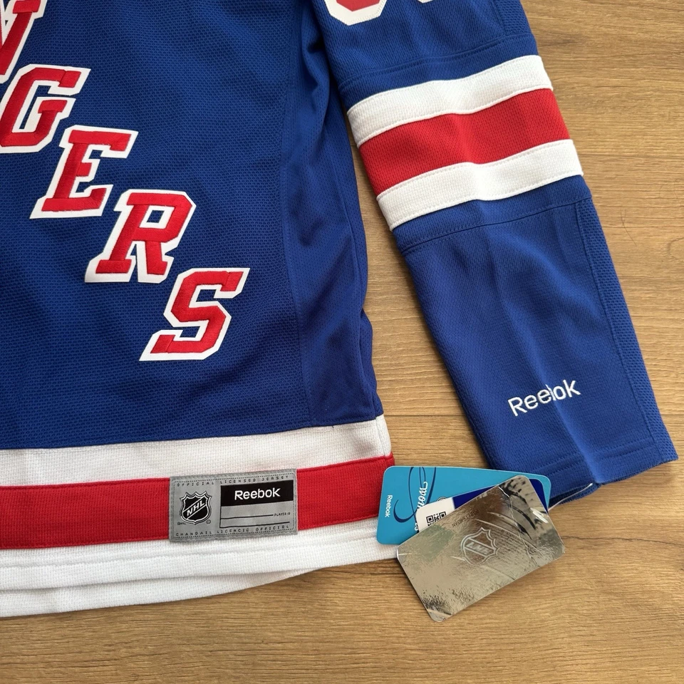 Camiseta New York Rangers Henrik Lundqvist #30 Azul Reebok Oficial NHL Mujer S/P Foto 2 de 4