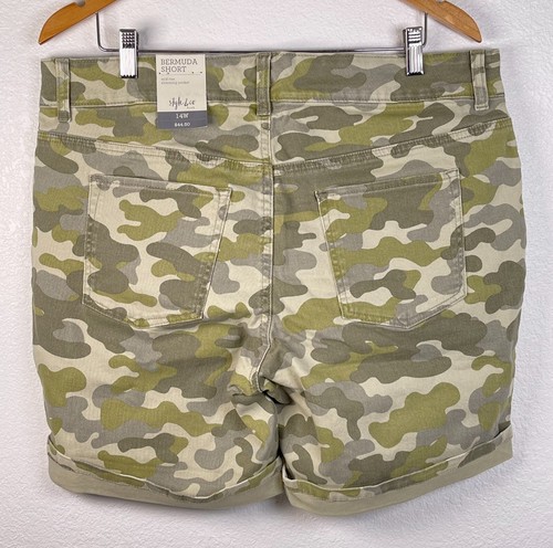 Style & Co. Shorts Plus Size 14 16 18 20W Bermuda Mid Rise Camo Army Green Women - Picture 3 of 8