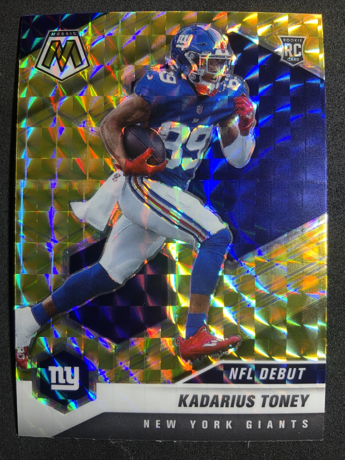2021 Panini Mosaic NFL Debut Reactive Yellow Prizm Kadarius Toney #251 Rookie RC
