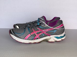 womens asics landreth 7