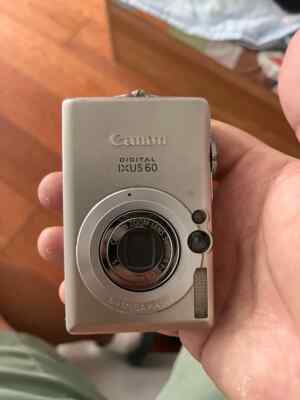 Canon IXUS 60 6.0MP 3X Optical Zoom Compact Digital Camera-100% Working 