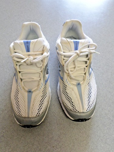 silver running shoes 