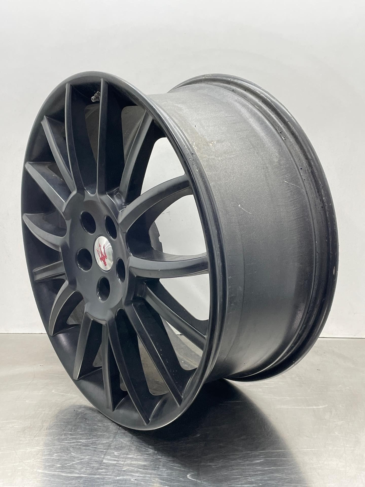 2010 MASERATI GRANTURISMO OEM Factory Wheel Rim Black 20x8.5 52et 247163