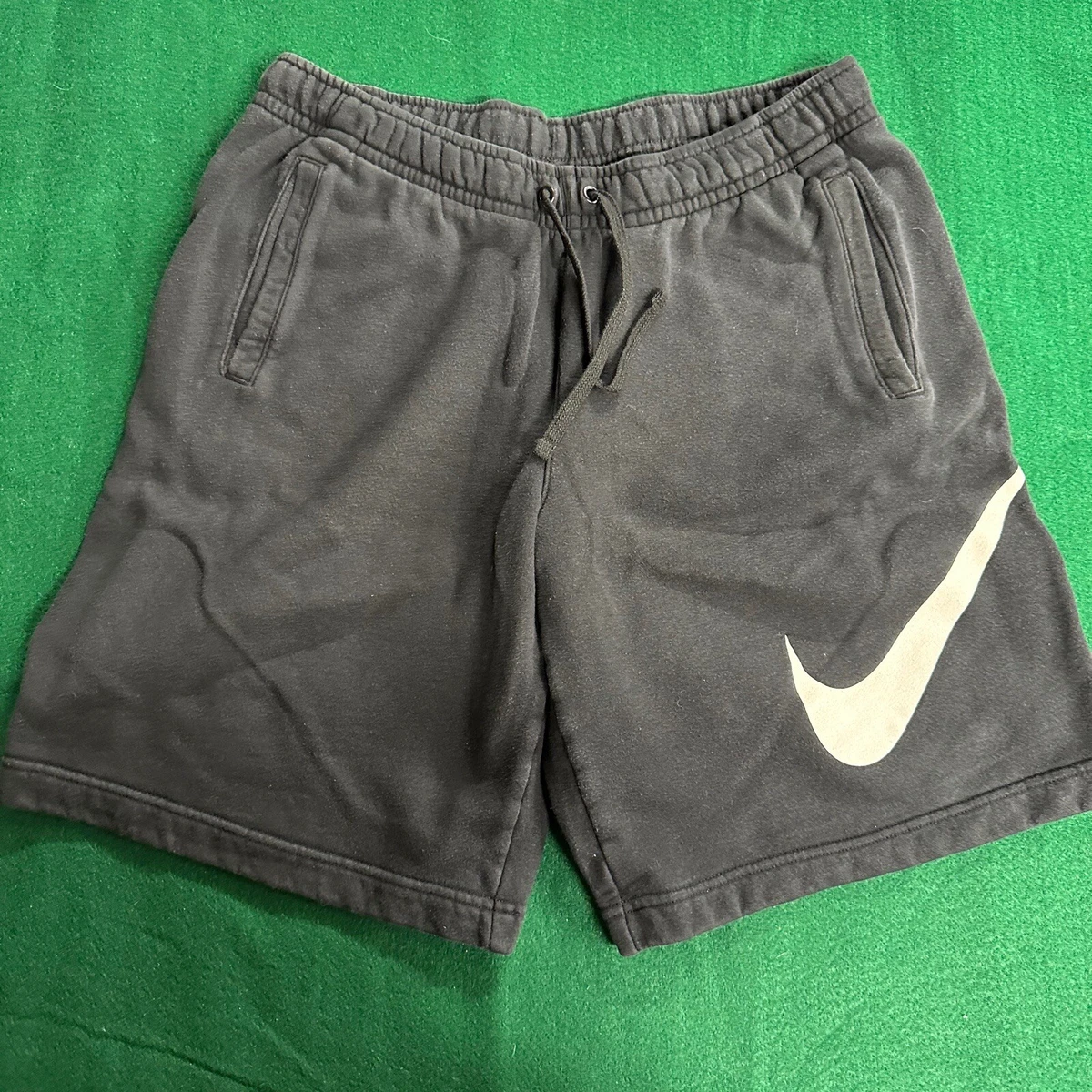 Nike dri fit shop cargo shorts
