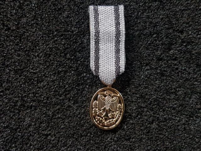 (S1-289) Bundeswehr Schützenschnur Gold Miniatur 16mm Miniaturorden BW OY10192 (S1-289) Bundeswehr Schützenschnur Gold Miniatur 16mm Miniaturorden BW OY10192