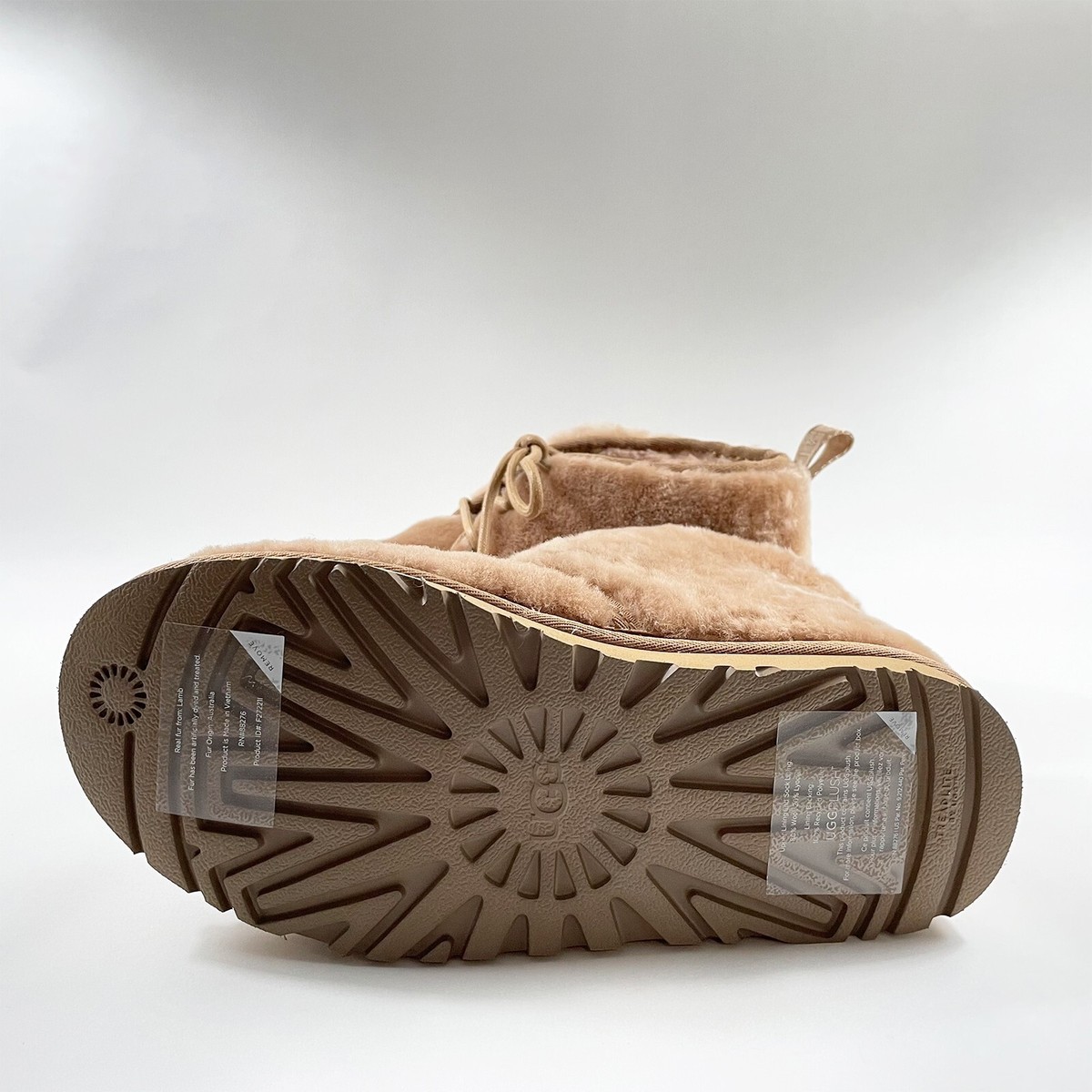 UGG Women's Neumel Cozy Sheepskin Lace Up Ankle Boots 1123665