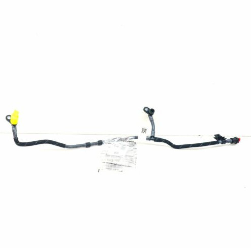 Conduite de reniflard moteur Audi A6 C8 06M121692Ac