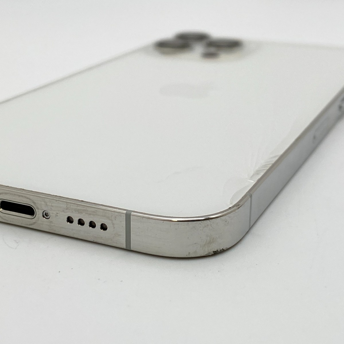 Apple iPhone 12 Pro シルバー Apple iPhone 12 Pro - Colors, Features & Reviews - AT&T