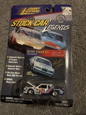 Johnny Lightning Stock Car Legends: Buddy Baker #21  (1984) Hot Wheels Included