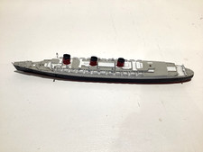 Minic Tri-ang vintage années 60 M703 R.M.S. Queen Mary modèle de paquebot moulé sous pression