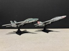 Maisto Diecast Set De F-14 Tomcat Y Azul Marino F-14A Tomcat Fuera De Blister