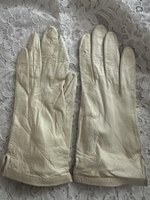 Gloves Of Paris Real Kid Leather Ivory Made in France Size 6 Vintage Silk Lining