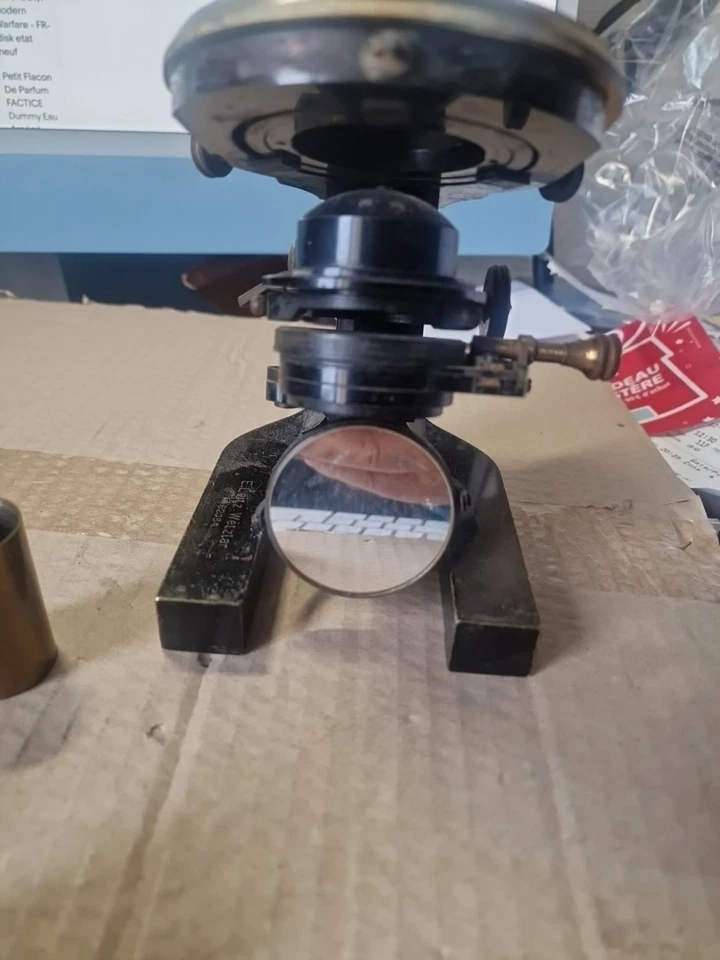 Microscope Leitz  Wetzlar  / 3 objectifs / 1 Oculaire  1920 n° 62084 - Photo 4/4