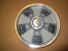 Chevrolet Camaro Nova Hubcap Rim Wheel Cover Hub Cap 14 Oem Used Mag 552205