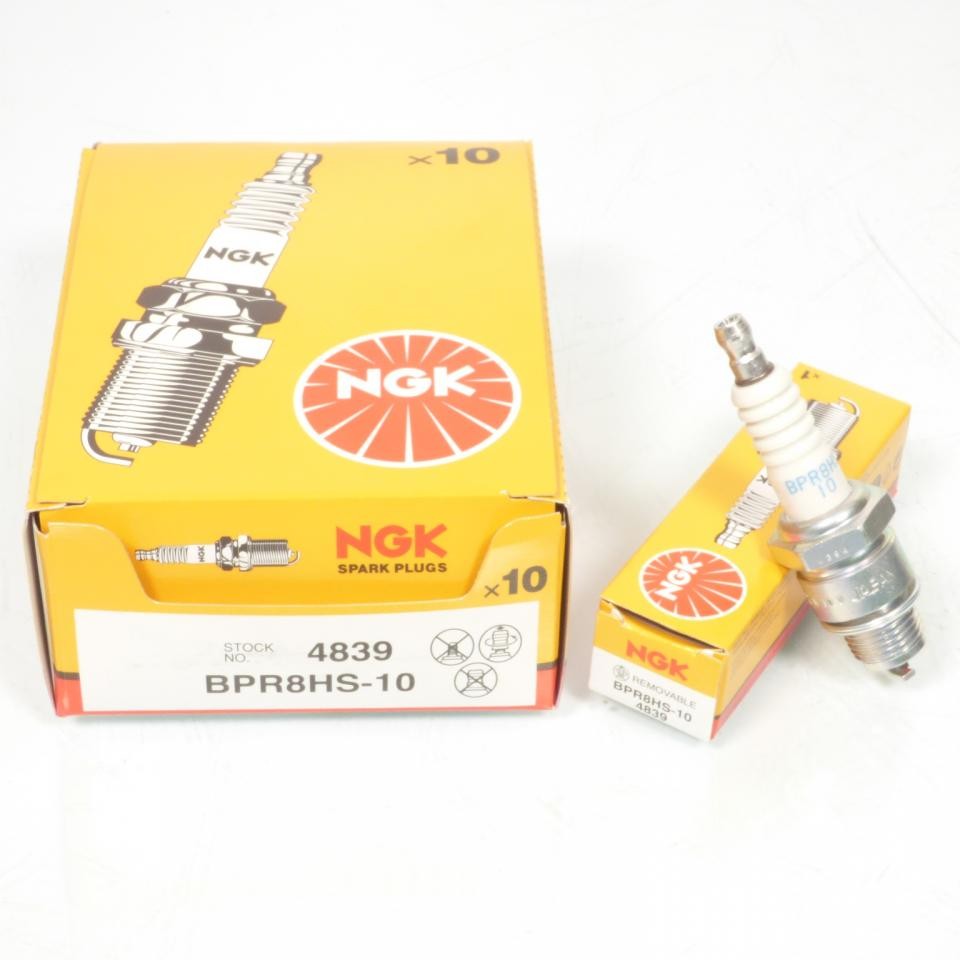 Bougie NGK BPR8HS-10 évite les ratés sur Yamaha 132 RX-K