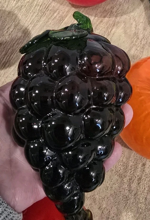 12 Vtg Hand-Blown Art Glass Fruit and Vegetables Murano Style Bowl Not Included 