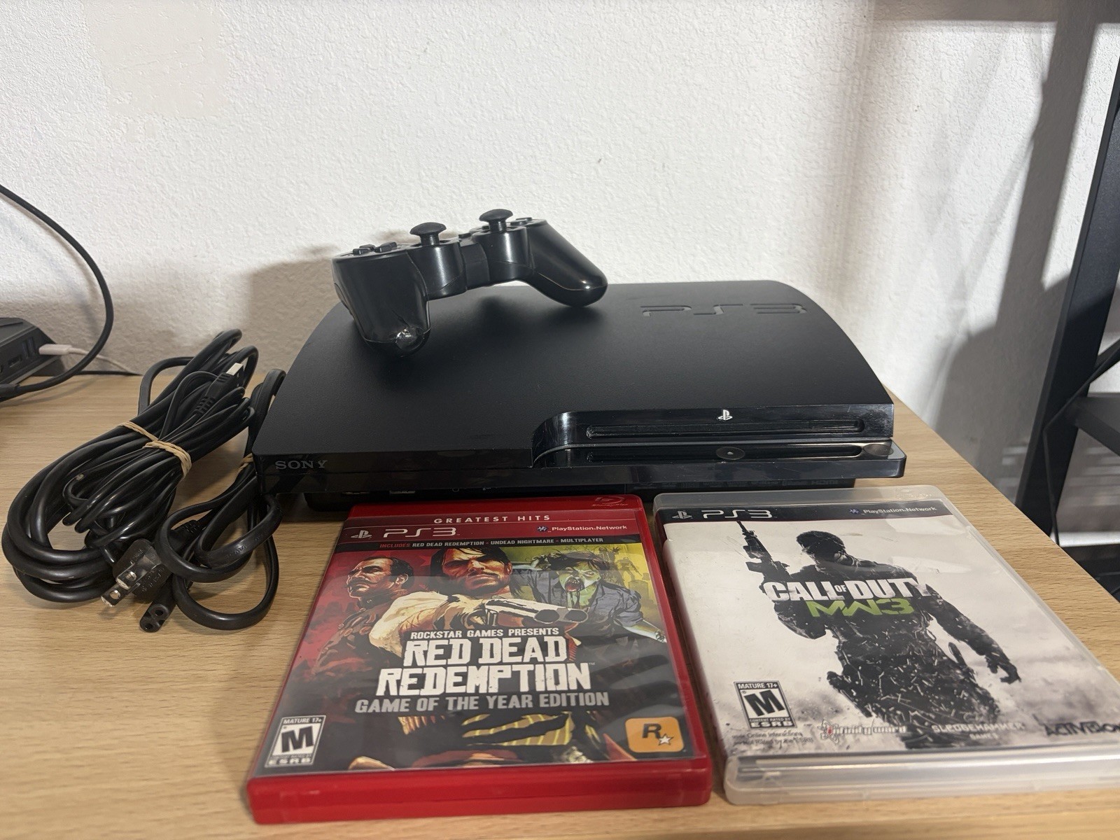 Sony PlayStation 3 PS3 Slim CECH-2501AB 320GB Black W/ 2 Game Tested/Working