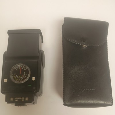 Canon Speedlite 199A Shoe Mount Flash for  Canon W/ Case