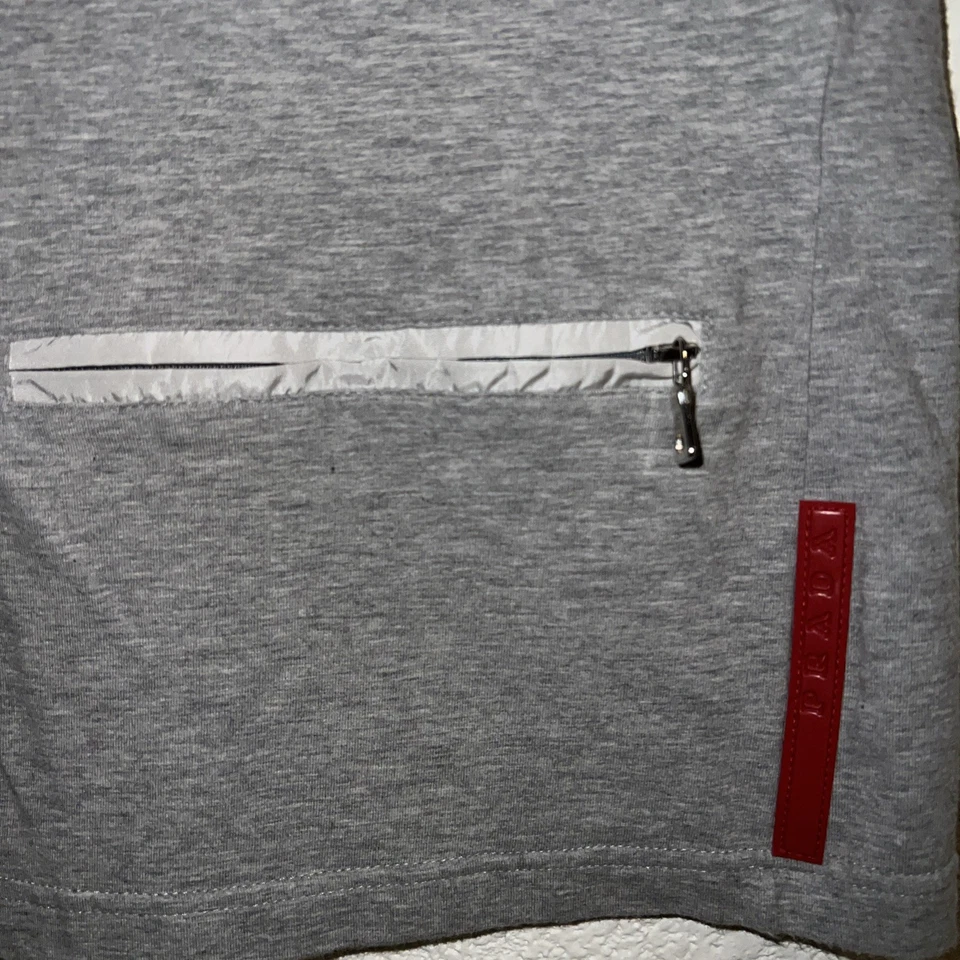 Camiseta PRADA SPORT Gris Algodón Elástico Con Bolsillo Lateral Talla: Pequeña Foto 3 de 4