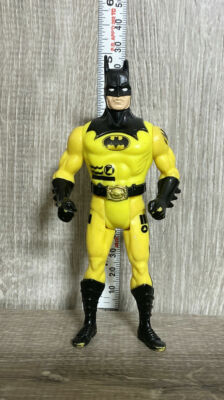 Kenner DC Comics Batman Returns Movie Deep Dive Batman Action Figure.