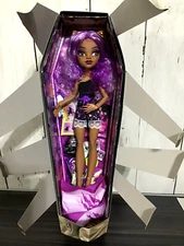 Monster High Buried Secrets Clawdeen Wolf Doll. Gen 3.