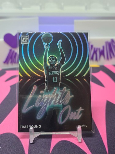 2022-23 Panini Donruss Optic NBA  - Trae Young - - Lights Out - Holo Prizm -