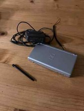 Original Nintendo DS lite Spielkonsole - Silber - Mit Original Ladekabel + Stift