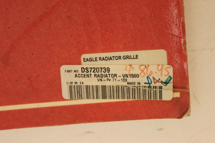 REJILLA RADIADOR EAGLE CROMADA KAWASAKI VN1500 NUEVO SHOW DS720739 Foto 2 de 4